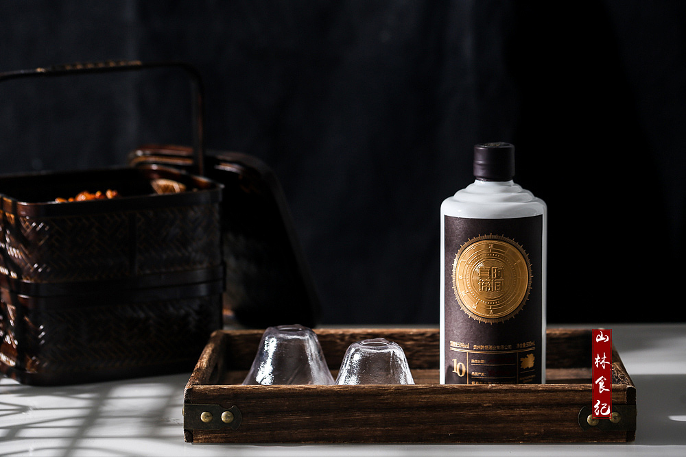场景设计 │ 白酒|摄影|产品摄影|山林食纪